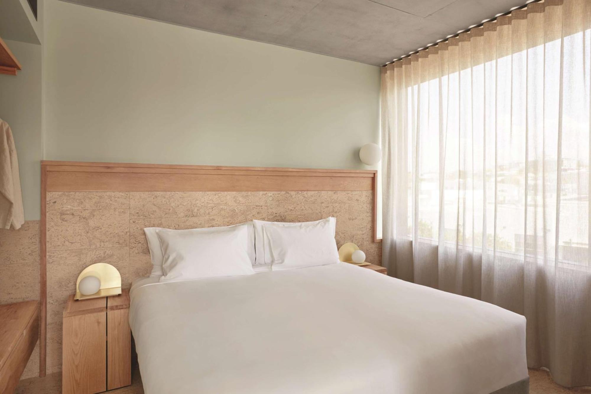 The Calile Hotel Brisbane Eksteriør billede A bedroom at the hotel